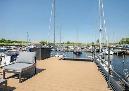 Bådhotel Moderne Houseboat Op Het Water! *
