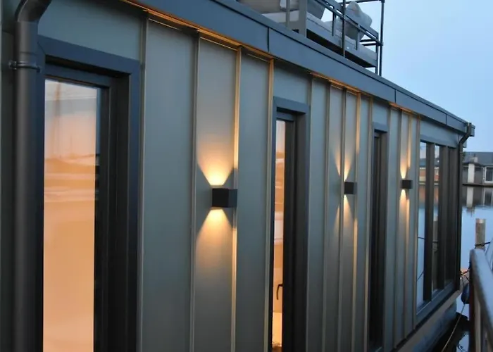 보트호텔 Moderne Houseboat Op Het Water! 어센더프트