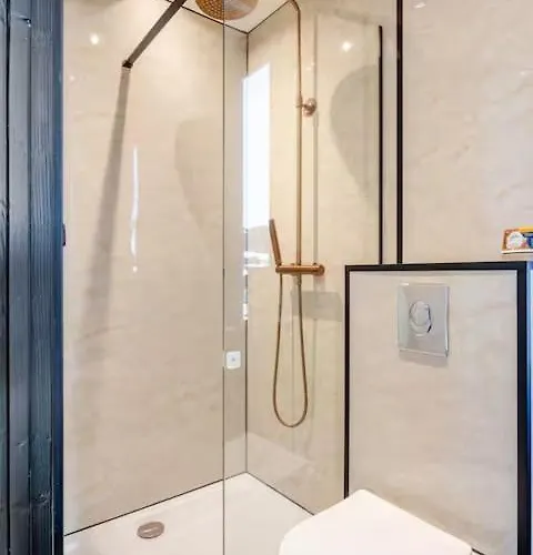 보트호텔 Moderne Houseboat Op Het Water! *